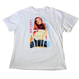 - Urban Outfitters Britney Spears Chair Portrait Tee 90’s Vibes SZ XXL